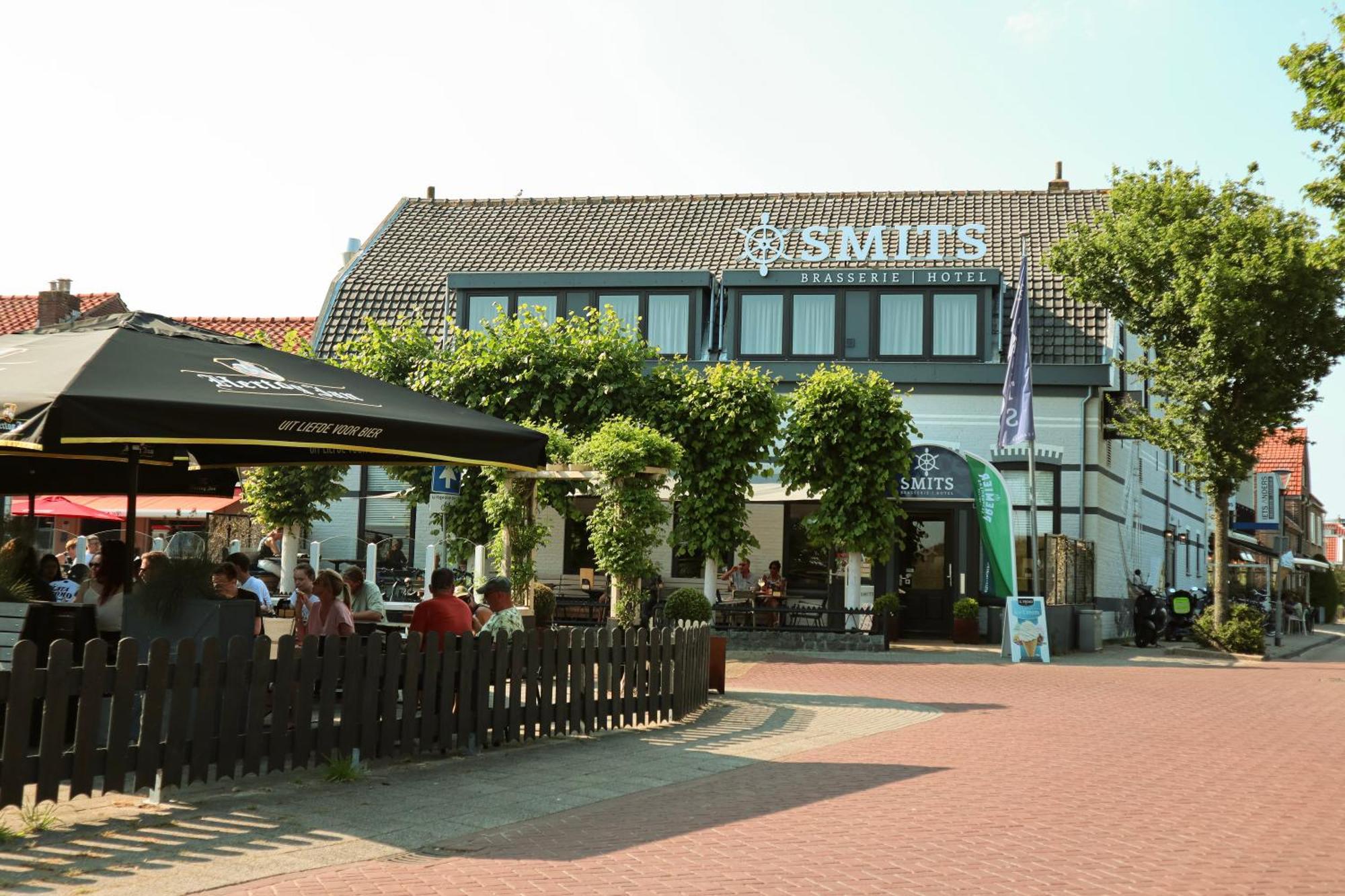 Hotel Brasserie Smits Вемелдинге Экстерьер фото
